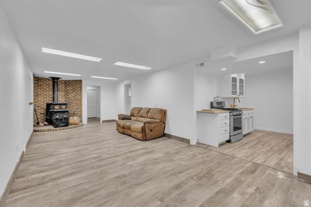 235 S CENTER ST, Santaquin, UT 84655