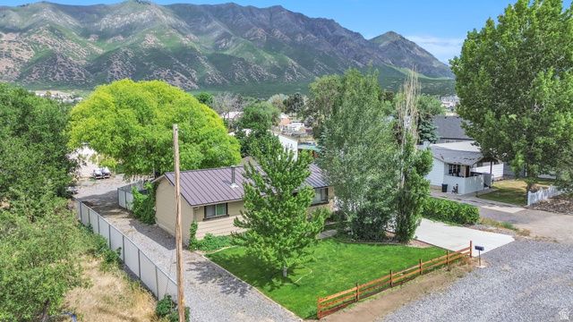 235 S CENTER ST, Santaquin, UT 84655
