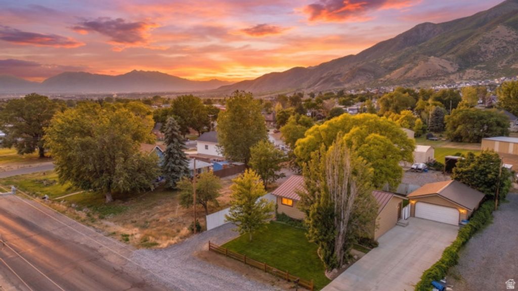 235 S CENTER ST, Santaquin, UT 84655