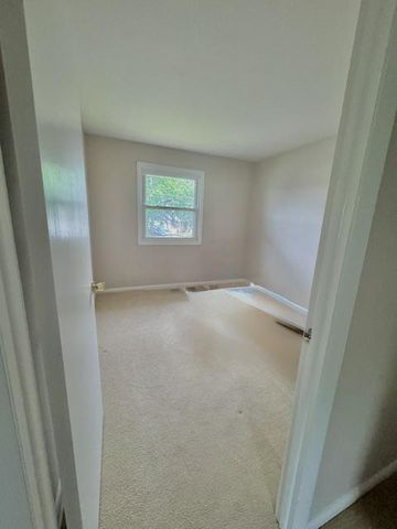 7 CEDAR MILL LN, Mt Holly, NJ 08060