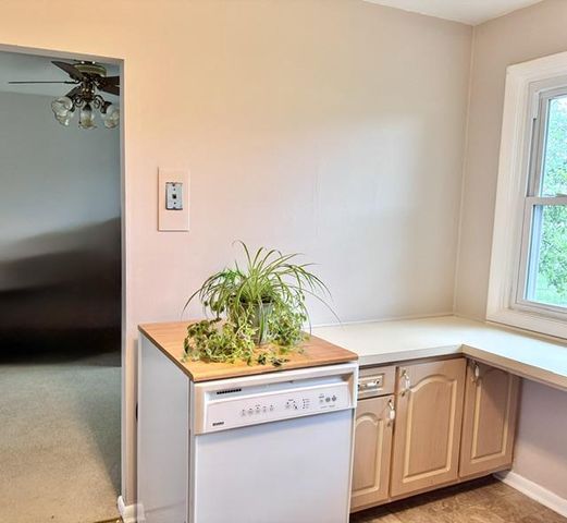 7 CEDAR MILL LN, Mt Holly, NJ 08060