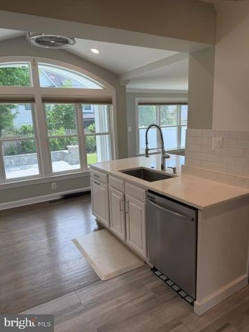 4814 LELAND ST, Chevy Chase, MD 20815