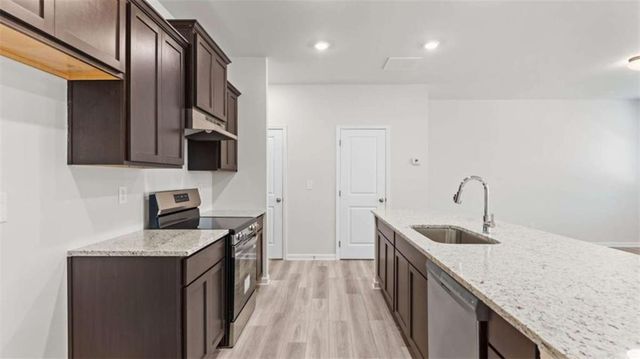 512 Hayes Lane, Canton, GA 30115