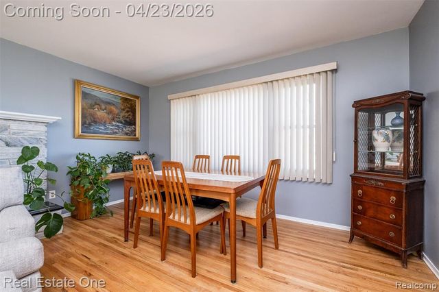 10420 Cedar Point Drive, White Lake, MI 48386