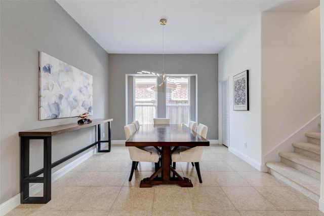 38 S Pinto Point Circle, The Woodlands, TX 77389
