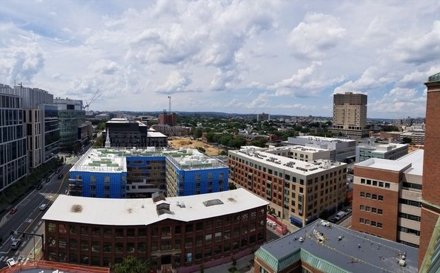 10 Rogers St 120+121, Cambridge, MA 02142