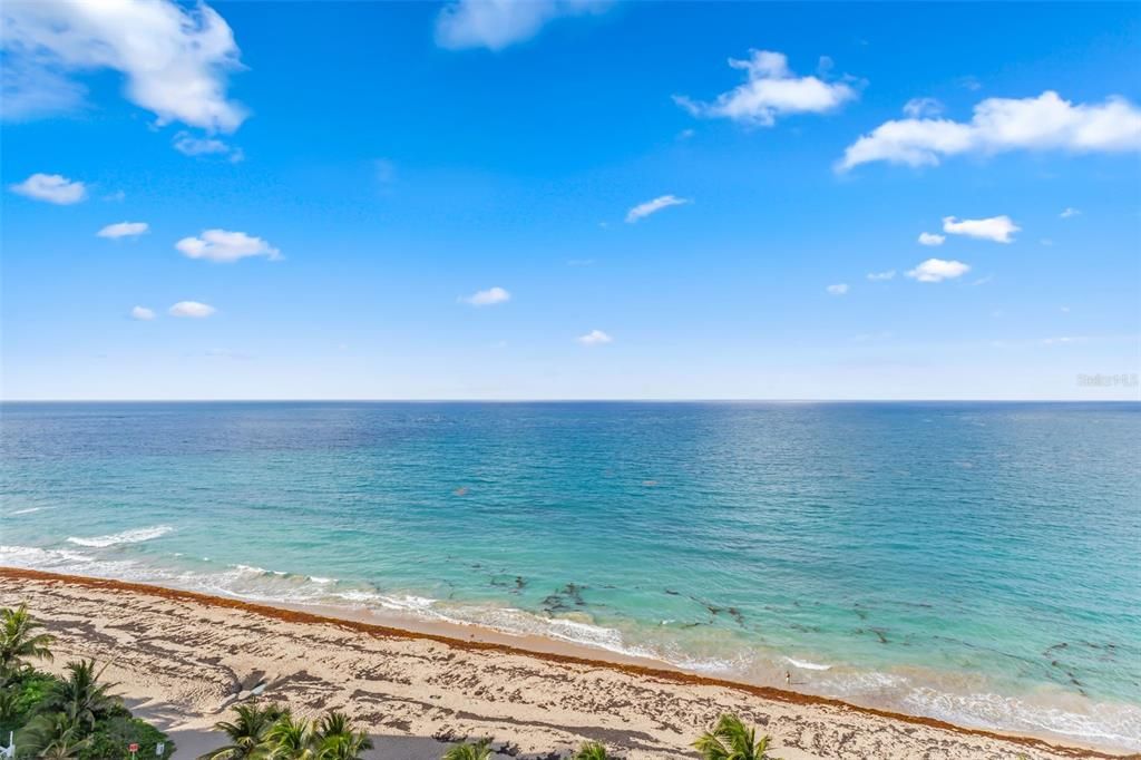 Image 19 of property listing at 1479 ASHFORD AVENUE 1421, San Juan, PR 00907