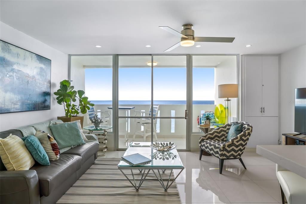 Image 2 of property listing at 1479 ASHFORD AVENUE 1421, San Juan, PR 00907