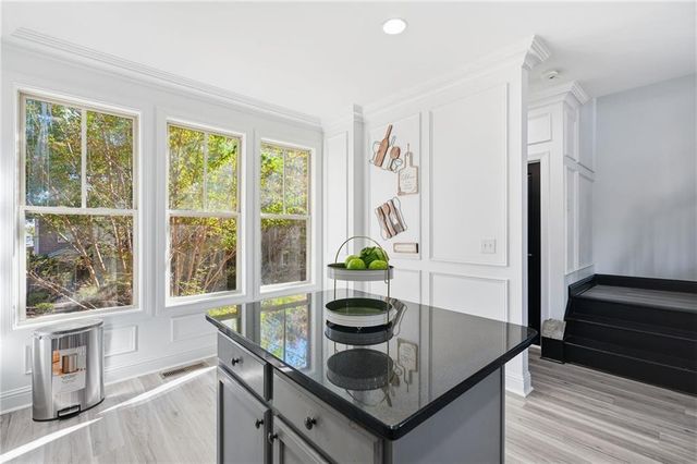 9931 MANCUNIAN Way, Douglasville, GA 30135