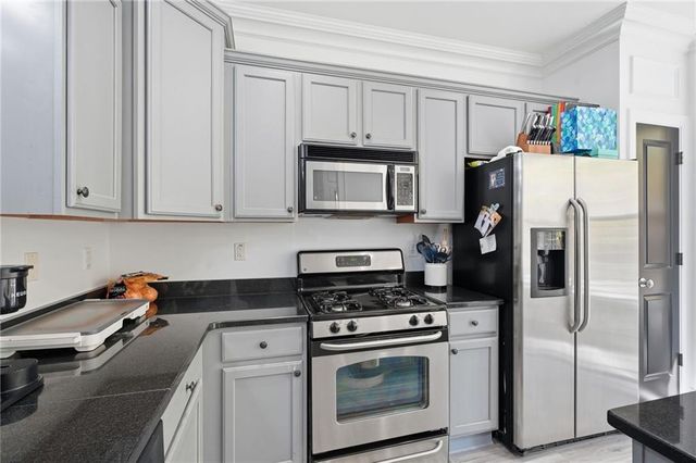 9931 MANCUNIAN Way, Douglasville, GA 30135