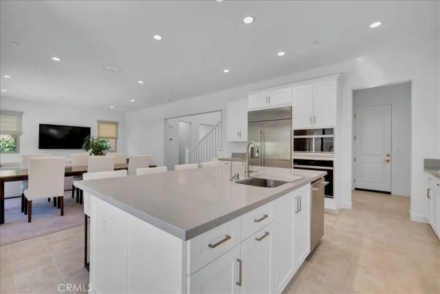 109 Jayhawk, Irvine, CA 92602