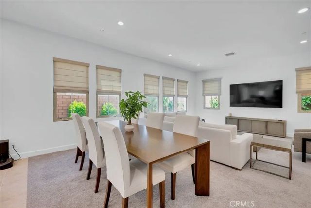 109 Jayhawk, Irvine, CA 92602
