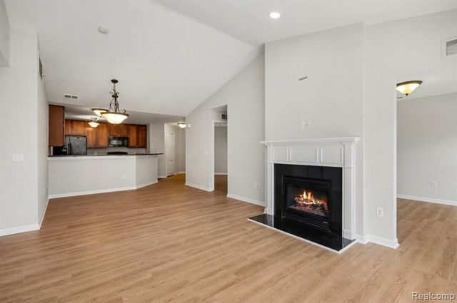 269 Wright Street 67, Wixom, MI 48393