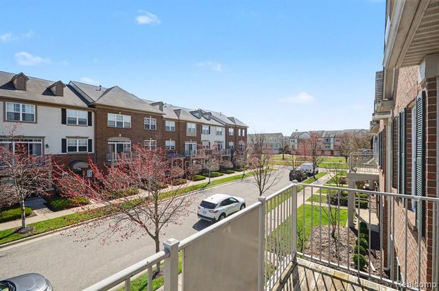 269 Wright Street 67, Wixom, MI 48393