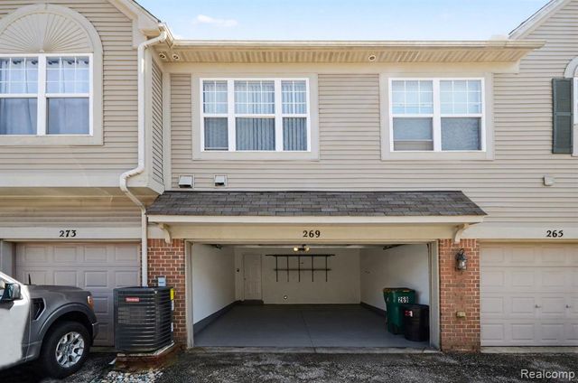 269 Wright Street 67, Wixom, MI 48393