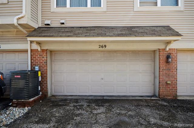 269 Wright Street 67, Wixom, MI 48393