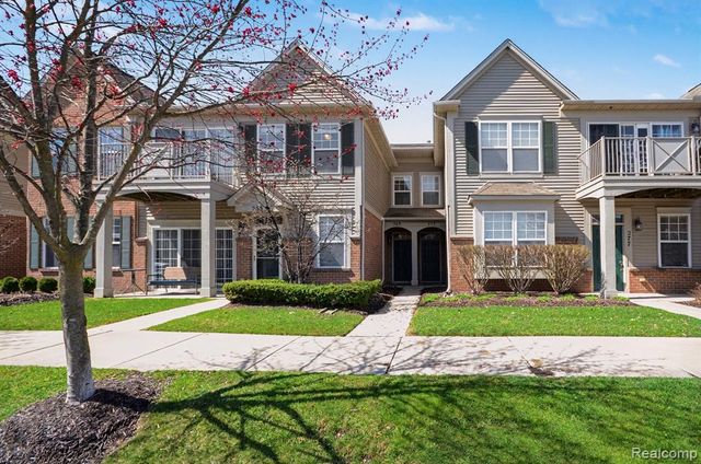 269 Wright Street 67, Wixom, MI 48393