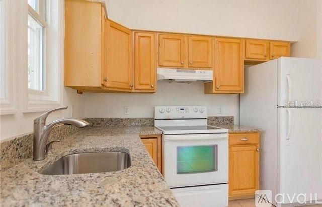 2006 E 4TH AVENUE, Tampa, FL 33605