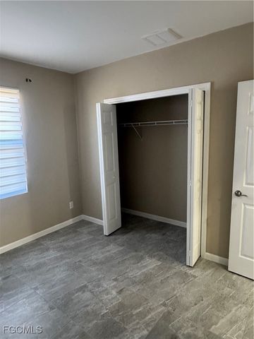 1004 Diplomat PKWY W, Cape Coral, FL 33993