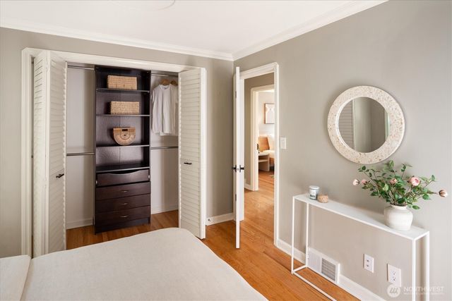 8327 24th Avenue NW, Seattle, WA 98117