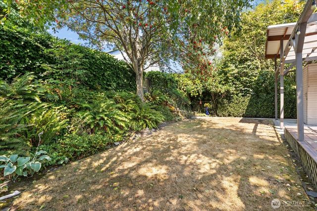 8327 24th Avenue NW, Seattle, WA 98117