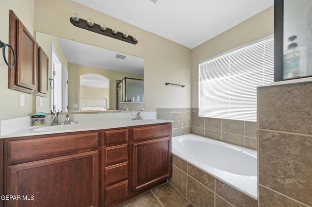 13234 EMERALD RIVER Street, Horizon City, TX 79928