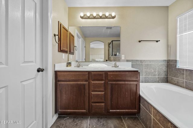 13234 EMERALD RIVER Street, Horizon City, TX 79928