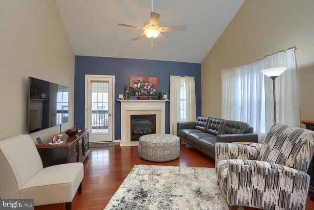 2301 MANDARIN CT, Harrisburg, PA 17110