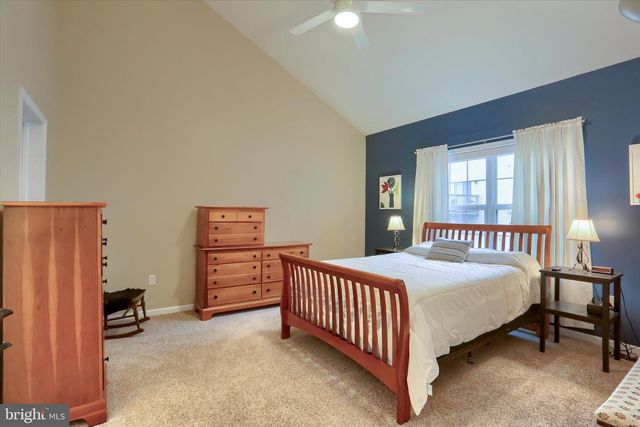 2301 MANDARIN CT, Harrisburg, PA 17110