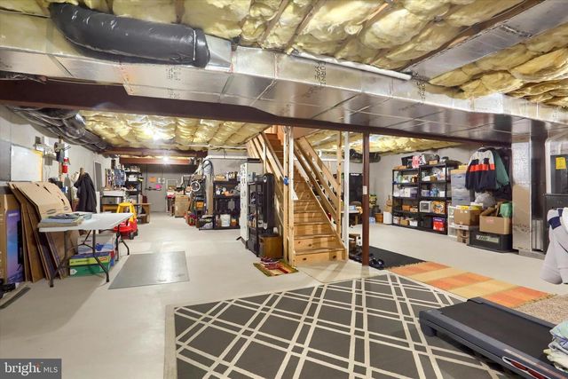 2301 MANDARIN CT, Harrisburg, PA 17110