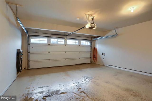 2301 MANDARIN CT, Harrisburg, PA 17110