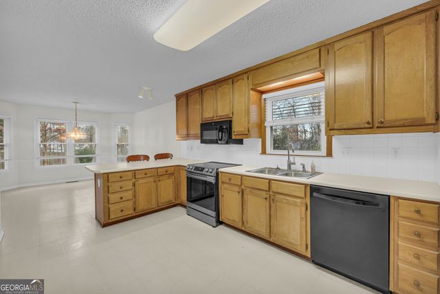 450 Charlyne Way, Dacula, GA 30019