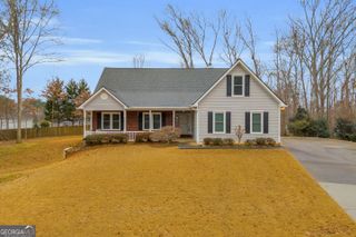 450 Charlyne Way, Dacula, GA 30019