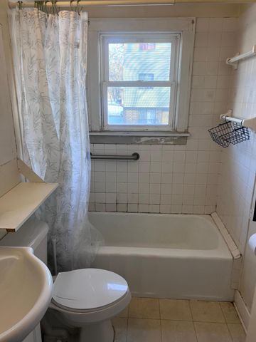 1712 University Drive SE, Saint Cloud, MN 56304