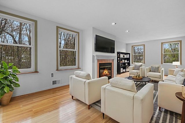 15 Stillwater Rd, Methuen, MA 01844