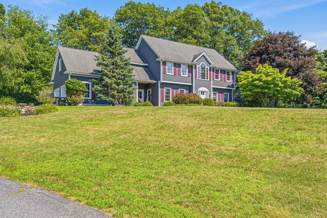 5 Cobb Ln., Littleton, MA 01460