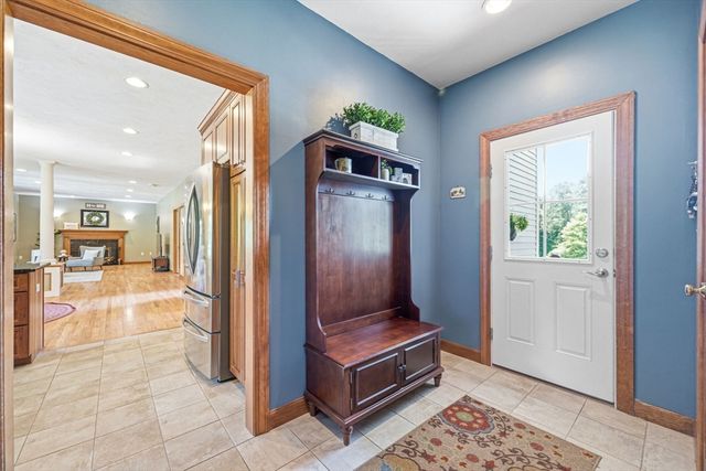5 Cobb Ln., Littleton, MA 01460