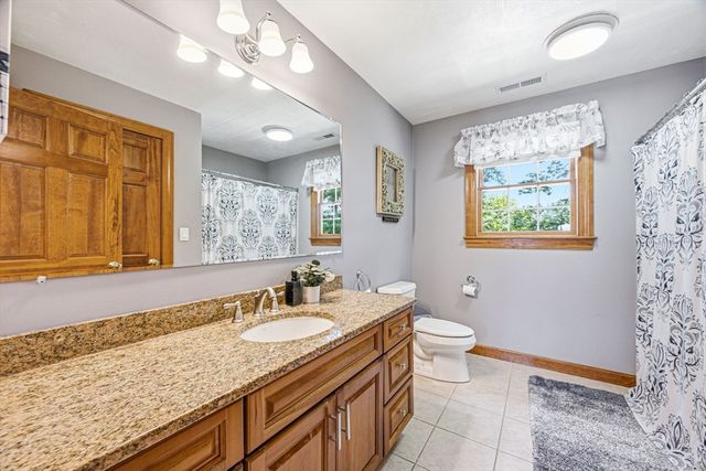 5 Cobb Ln., Littleton, MA 01460