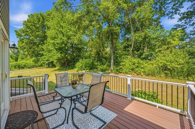 5 Cobb Ln., Littleton, MA 01460
