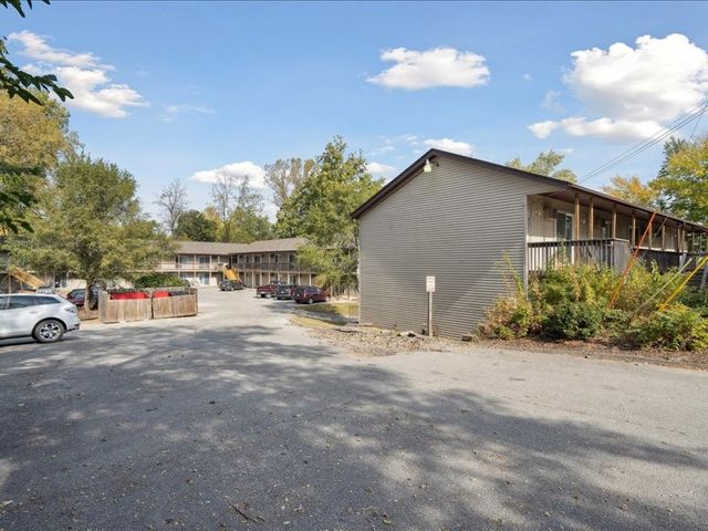 732,736,740 Michael Street, Iowa City, IA 52246