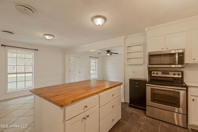 239 Traceland Drive, Madison, MS 39110