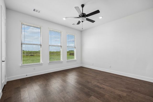 4830 Matador Ranch Road, Waxahachie, TX 75165
