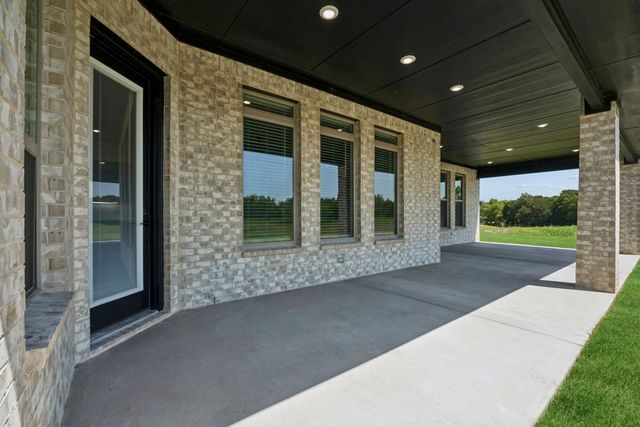 4830 Matador Ranch Road, Waxahachie, TX 75165