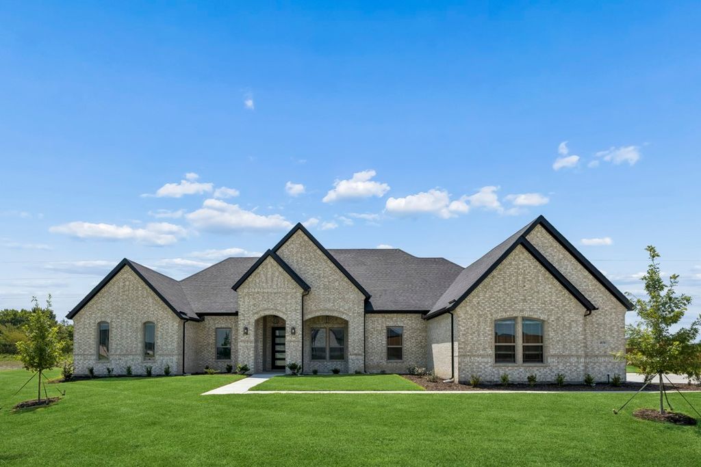 4830 Matador Ranch Road, Waxahachie, TX 75165