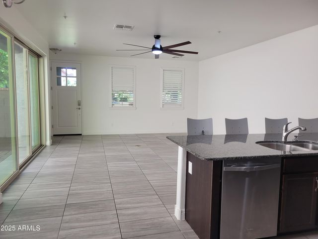 20909 W MAIDEN Lane, Buckeye, AZ 85396