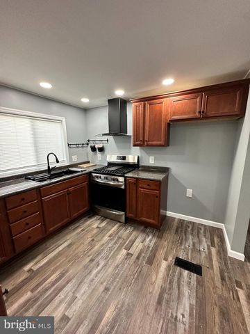 41 REDWOOD LANE, Carlisle, PA 17015