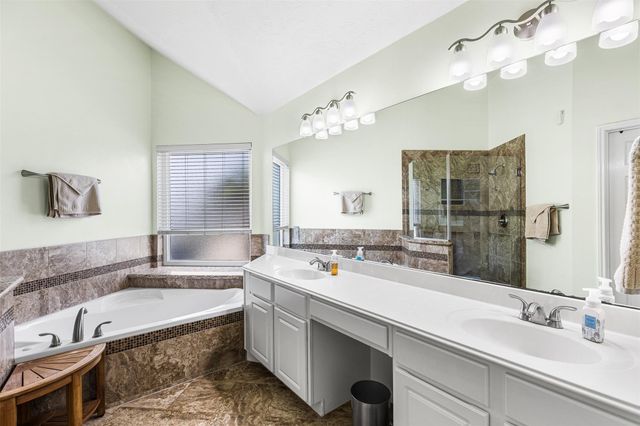 312 Summer Haven Circle, League City, TX 77573