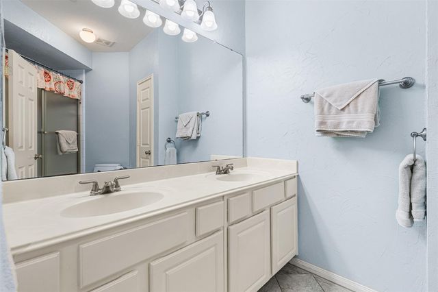 312 Summer Haven Circle, League City, TX 77573