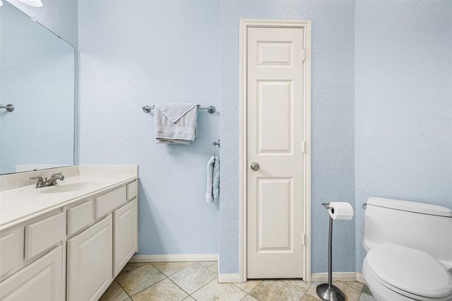 312 Summer Haven Circle, League City, TX 77573