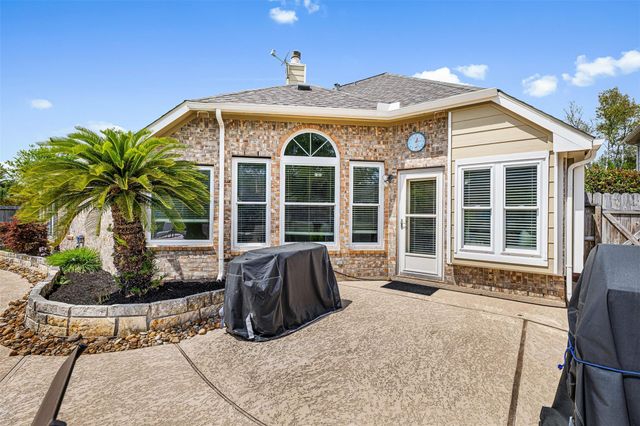 312 Summer Haven Circle, League City, TX 77573